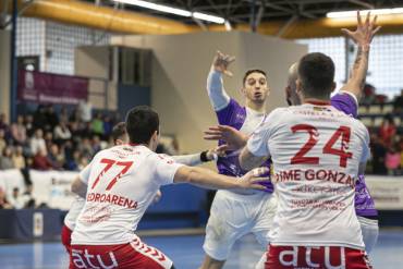 BM Guadalajara Burgos FotoDXTenGuada - Santi Molina 5