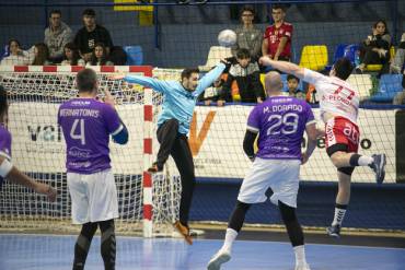 BM Guadalajara Burgos FotoDXTenGuada - Santi Molina 6