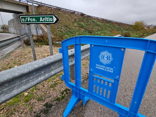 valla policia local cierre calle