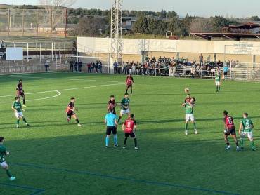 Marchamalo y Azuqueca igualaron en La Solana. Foto Gerardo Saceda 1