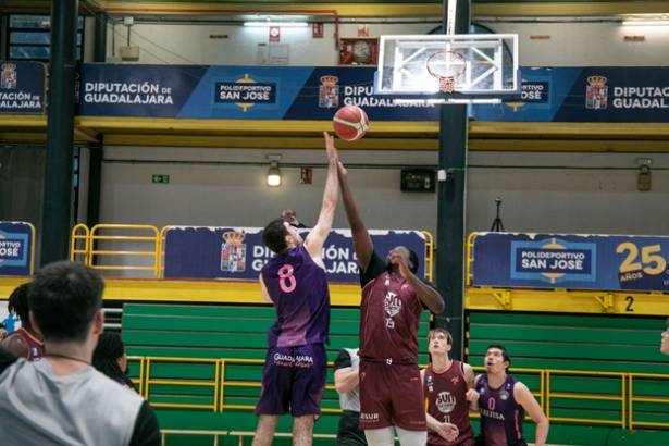 Victoria de Lujisa ante el Olímpico que le mantiene tercero 1