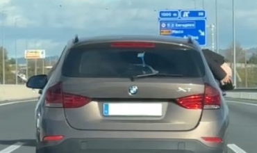 calvo coche enseñar culo