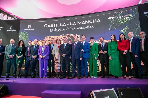 inauguración stand clm fitur 2024