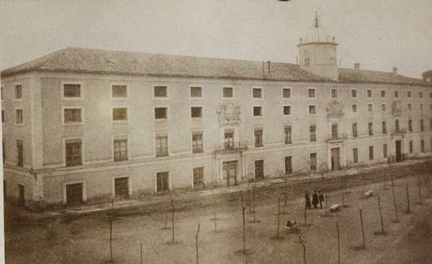 Incendio Academia Ingenieros 7 - Fachada - Biblioteca Virtual de Defensa