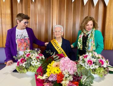 Araceli vacuna Covid 100 cumpleaños