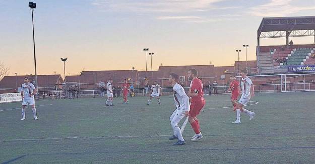 Victoria del Cabanillas que le situa lejos de los puestos de descenso 1