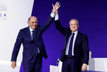 Pirri José Martínez Facebook Real Madrid 1 1