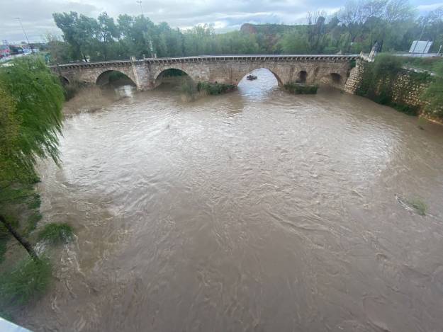 Río Henares inundación MZO vista aérea Puente Árabe Luis Barra