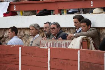 Burladero de con los empresarios y apoderados