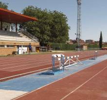 Pistas de Atletismo Fuente de la Niña