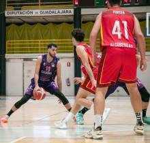 Víctor Alonso una temporada más en Lujisa Basket. 1 1