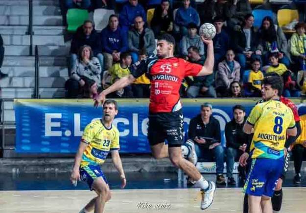 El egipcio Ahmed El Khouga nuevo fichaje de Impulse BM. Guadalajara Foto Valinox Novás