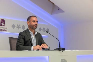 Santiago López Pomeda informe viabilidad nuevo contrato autobuses 1