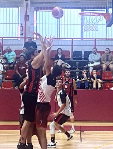 Nueva victoria de Bazu Azudense que se coloca líder 1