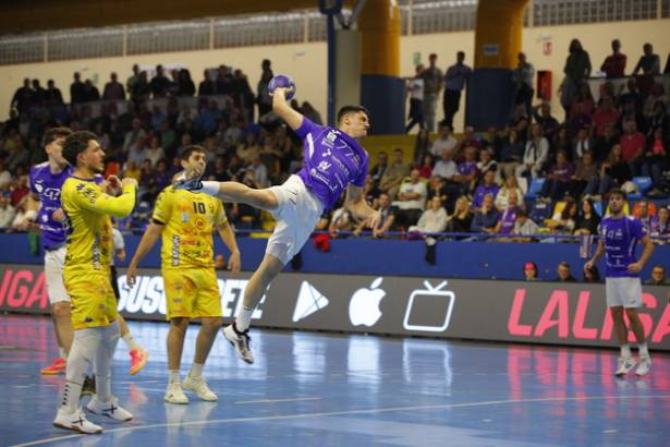 BM Guadalajara - Aranda Foto Santi Molina 2