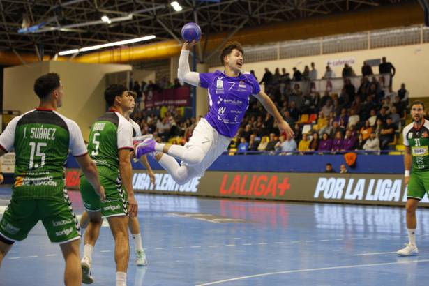 BM Guadalajara - Huesca Foto Santi Molina 2