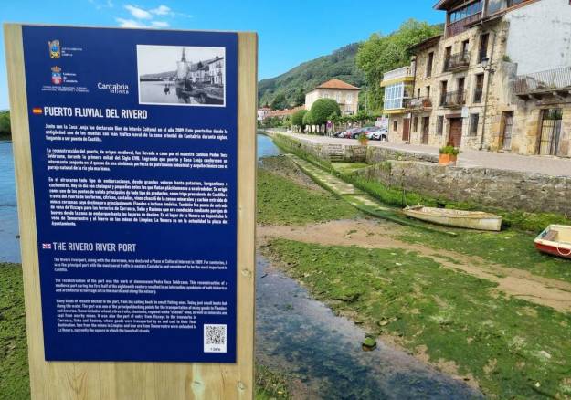 Limpias cartel actual junto al puerto