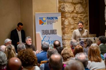 Jesús Orea presentación Viaje Alcarria en familia Brihuega Luis Viejo