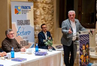 Jesús Orea presentación Viaje Alcarria en familia Vega 1