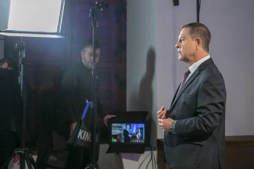 Page mensaje Año Nuevo Fotos A. Pérez Herrera  JCCM 2