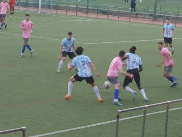 Un lance del partido entre Academia Albiceleste y Talavera B