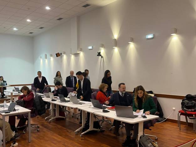 20250228 Grupo Municipal Socialista abandona pleno guadalajara 