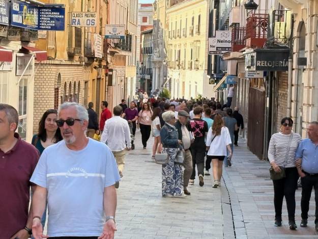 guadalajara a rebosar de gente en la tarde del apagon 28042025
