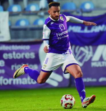 Darío que causa baja en el Deportivo Guadalajara en un partido de esta última temporada Foto Luis Polo-Mariano Viejo 1 1 1