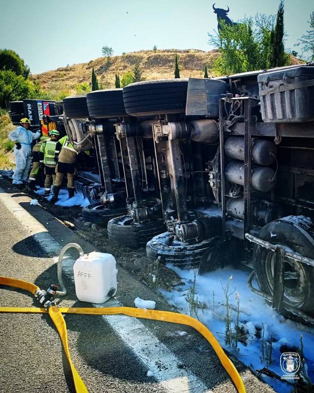 Bomberos Guadalajara accidente camión 1