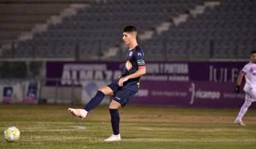 Javi Bueno un nuevo central para el Marchamalo Foto Juan de Dios Ortiz