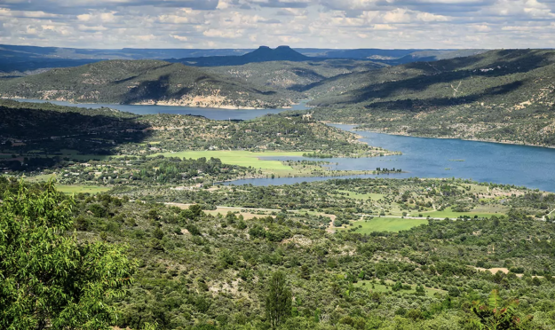 vista de entrepenas desde el olivar fadeta