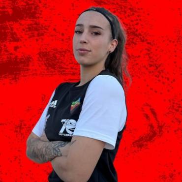 La jugadora dinamista Cristina Rodríguez tuvo una actuación destacada ante Fuensalida - copia