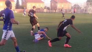 El Yunquera 1-3 fue superado por el C.F. Chorrillo en el Trofeo Fiestas de la localidad