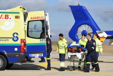 helicóptero Sescam ambulancia