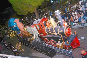 Azuqueca Carrozas ganador 2025 El Cebollón Julio Verne