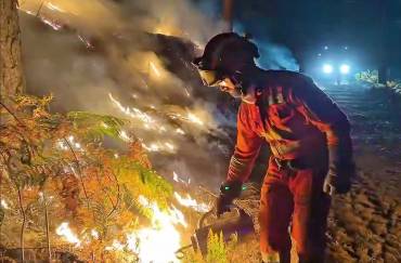 Incendio Pico del Lobo Infocam atacar con fuego controlado 20