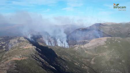 Infocam Incendio Pico del Lobo 6