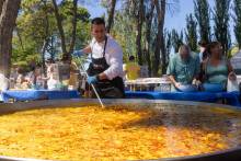 paella solidaria ferias ayto guadalajara