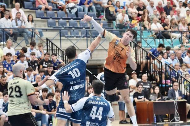 BM Guadalajara - Cangas do Morrazo Foto Raúl Fonseca - Rober Pastoriza 1