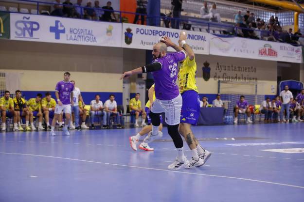 BM Guadalajara Aranda Foto Santi Molina