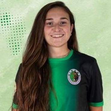 Lucía Delgado autora del gol dinamista