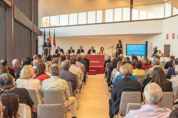 acto entrega XI y XII premios emprendedores molineses