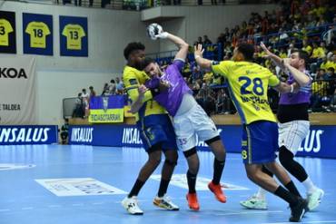 BM Guadalajara - Bidasoa Foto Arrate Morales 3