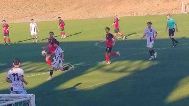 El Alovera muy superior al Azuqueca B se llevó el derbi  Foto Luis Blasco