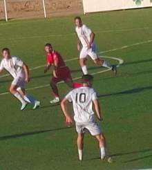 El líder Villa visita el Ramiro Almendros del Cabanillas 1