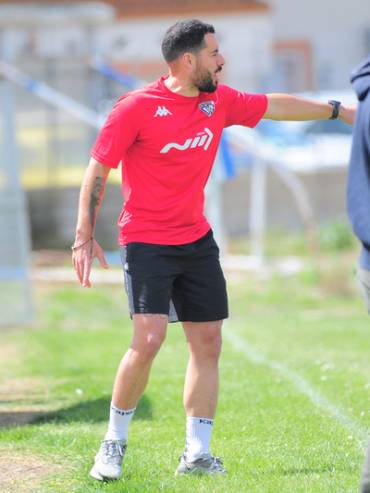 Tras la victoria ante el At. Albacete el Guadalajara de Javier Ablanque se coloca en cabeza de la clasificación. Foto Luis Polo-Mariano Viejo 1