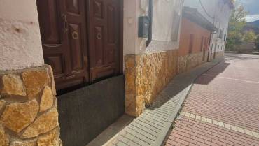 Villel de Mesa Inundaciónes un año después Parapetos para el agua