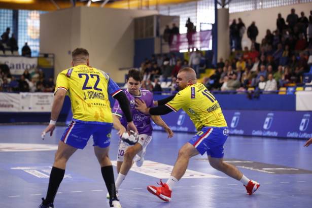 BM Guadalajara - Caserío Cuenca Foto Santi Molina 5