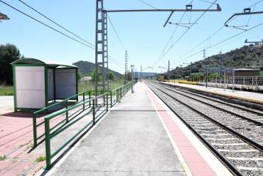 Estacion de Baides 06-m