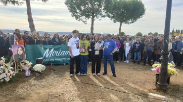 Homenaje a Míriam Vallejo Villanueva de la Torre amigas 3